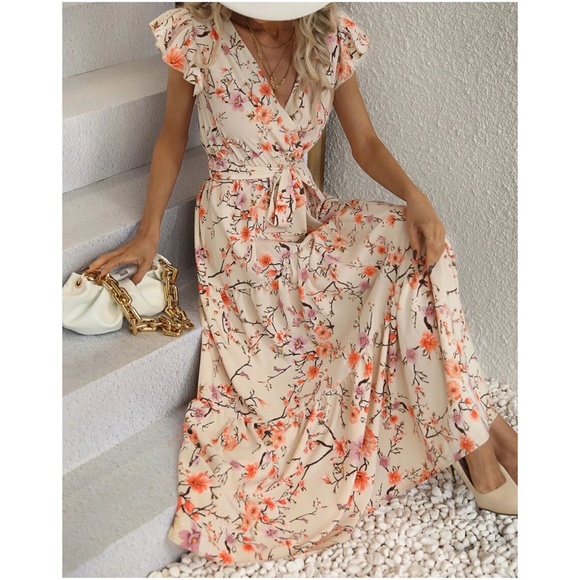 Boho Floral Print Butterfly Sleeve Maxi Dress - Picture 16 of 16